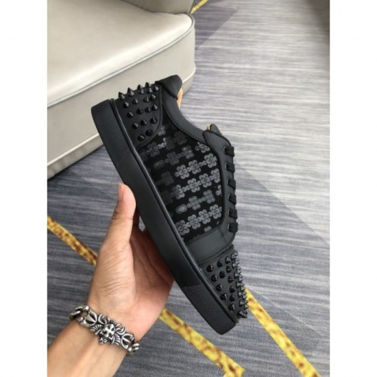 Overseas limited CHRISTIAN LOUBOUTIN Christian Louboutin 2022AW casual shoes