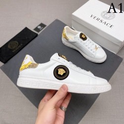 VERSACE Versace for a fashionable impression 2022SS casual shoes