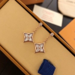 New arrival this season 2022 LOUIS VUITTON Louis Vuitton earrings