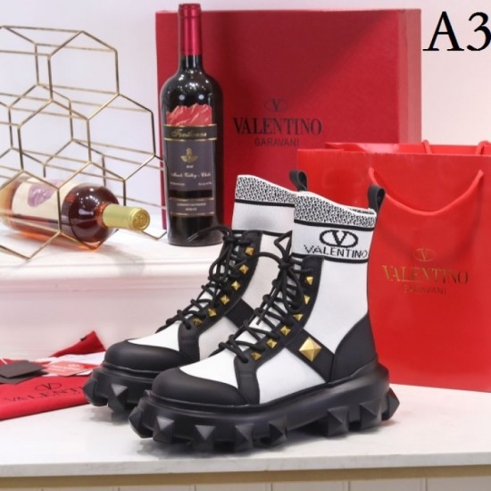 Super cool spring and summer new casual shoes 2022SS VALENTINO Valentino