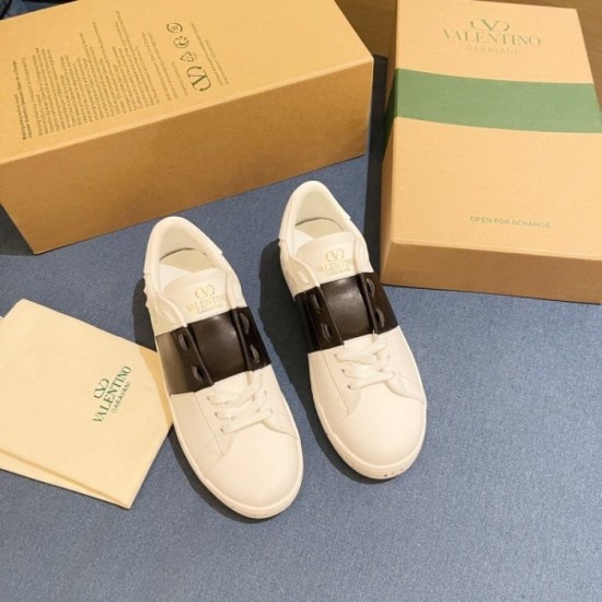 New work suddenly price cut! Casual shoes 2022SS VALENTINO Valentino