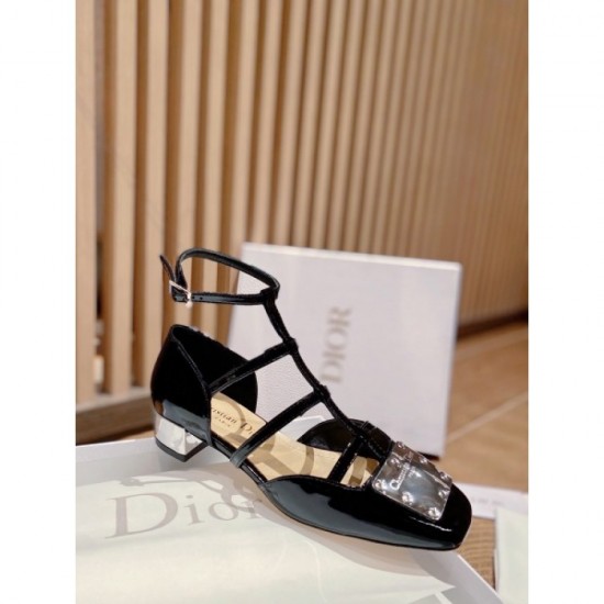 2022SS sandals DIOR Dior who plays an active part at the turn of the season