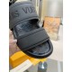 The latest and recommended sandals for men 2022SS LOUIS VUITTON Louis Vuitton