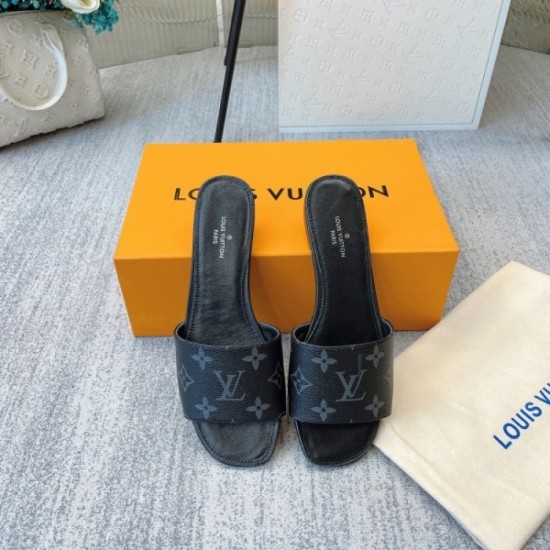 Slippers that can be used regardless of the scene 2022SS LOUIS VUITTON Louis Vuitton