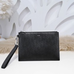 2022SS Men's clutch bag users are on the rise DIOR Dior