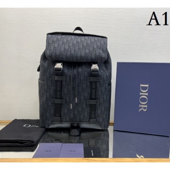 2022SS Men's Backpack DIOR Dior to express individuality