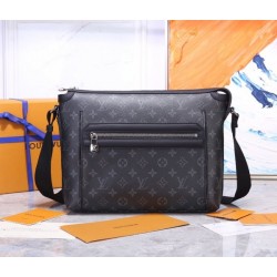 2022SS Men's Shoulder Bag Popular Summer New LOUIS VUITTON Louis Vuitton