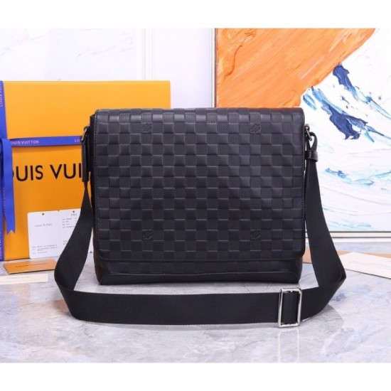 2022SS Men's Shoulder Bag New Sale This Season LOUIS VUITTON Louis Vuitton