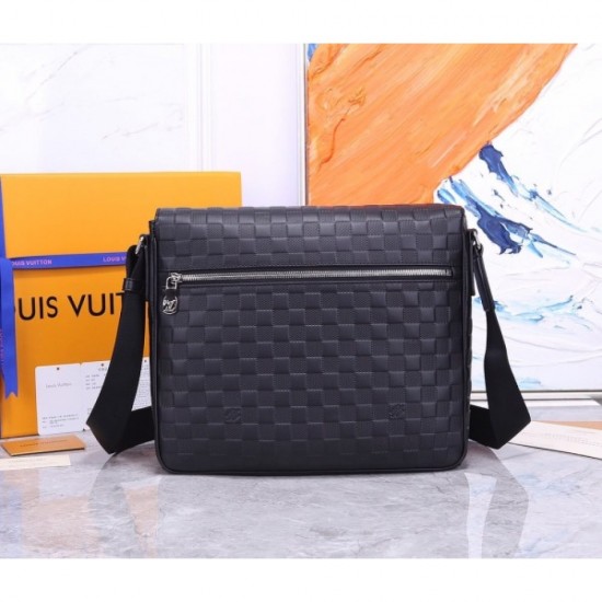 2022SS Men's Shoulder Bag New Sale This Season LOUIS VUITTON Louis Vuitton