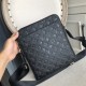 2022SS Men's Shoulder Bag The latest and most fashionable LOUIS VUITTON Louis Vuitton