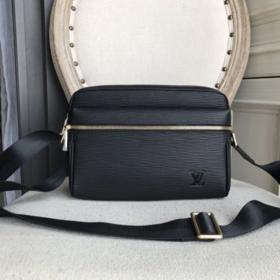 2022SS Men's Shoulder Bag Landing in Japan soon LOUIS VUITTON Louis Vuitton