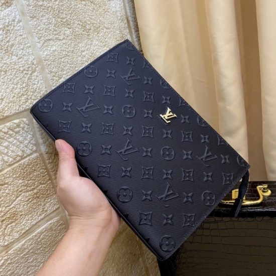 2022SS Men's Clutch Bag Hard-to-find item LOUIS VUITTON Louis Vuitton