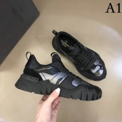 2022SS Men's Sneakers Feminine! Popular VALENTINO Valentino