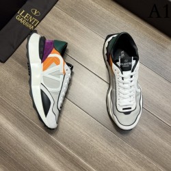 2022SS Men's sneakers One piece of great success in summer VALENTINO Valentino