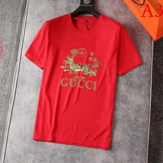 GUCCI Men's Short Sleeve T-shirt 2022 New Gucci that pays attention to your feet