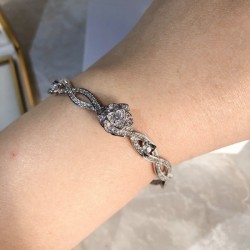 PIAGET Piaget 2022SS bracelet A beautiful happi coat that makes you feel better