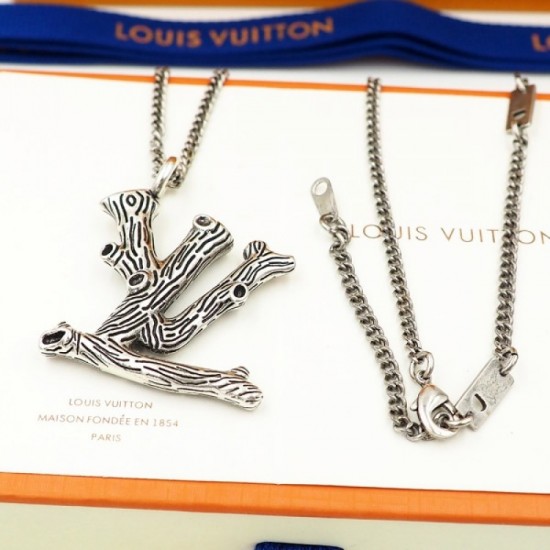 2022SS LOUIS VUITTON Overwhelmingly popular necklace