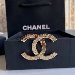 CHANEL 2022SS trend product brooch