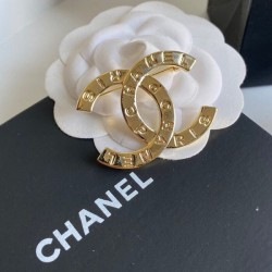 CHANEL 2022SS trend product brooch