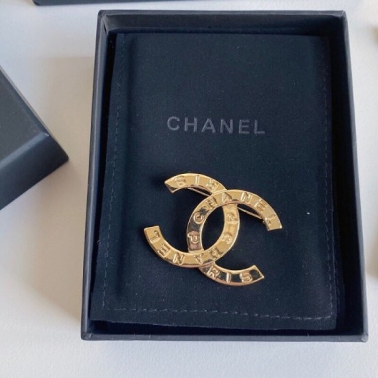 CHANEL 2022SS trend product brooch