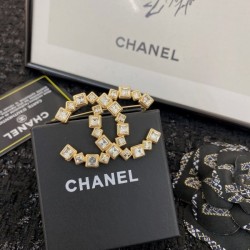 CHANEL 2022SS Trend Check Brooch