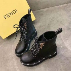 2022AW Boots Always sold out at the end of the year FENDI Fendi