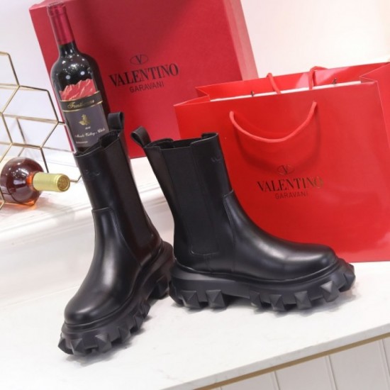 Popular model in Japan Short boots 2022SS VALENTINO Valentino