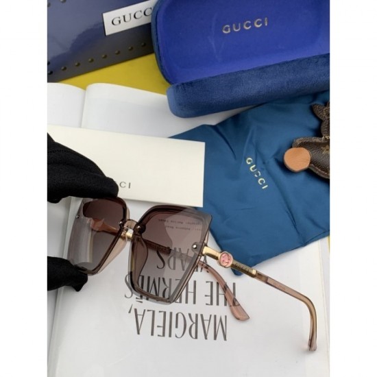 2 colors of sunglasses can be selected 2022SS Enjoy trendy outfits GUCCI Gucci