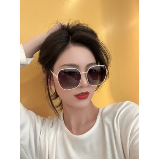 Sunglasses multicolor selectable 2022SS Presence group LOUIS VUITTON Louis Vuitton