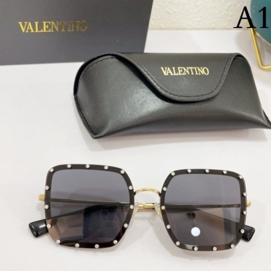 Sunglasses multicolor selectable 2022SS Now a standard item Popular item VALENTINO Valentino