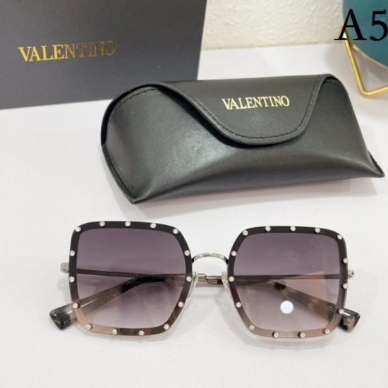 Sunglasses multicolor selectable 2022SS Now a standard item Popular item VALENTINO Valentino