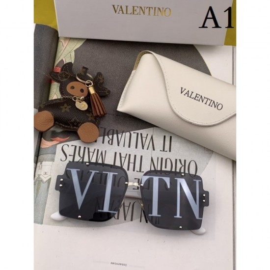 VALENTINO Valentino sunglasses multicolor selectable This year's popular classic new work