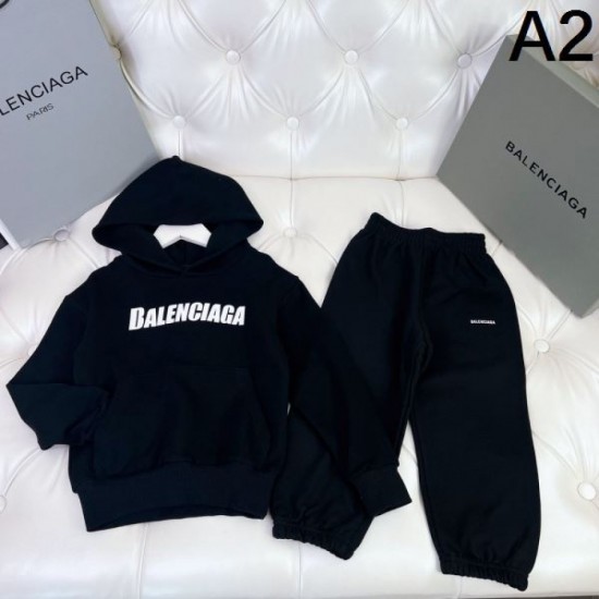 2023FW BALENCIAGA top and bottom set to watch this fall/winter