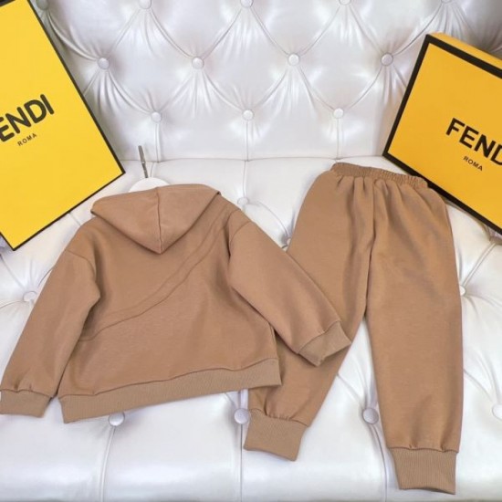 2023FW Item with perfect presence FENDI top and bottom set