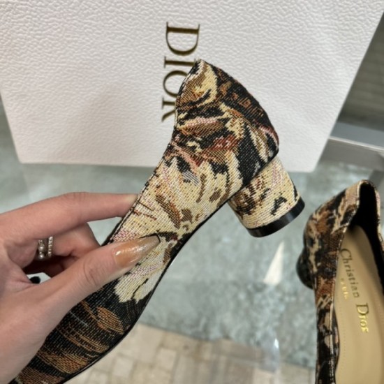 DIOR Dior Pumps 2023AW Popular among fashionable people