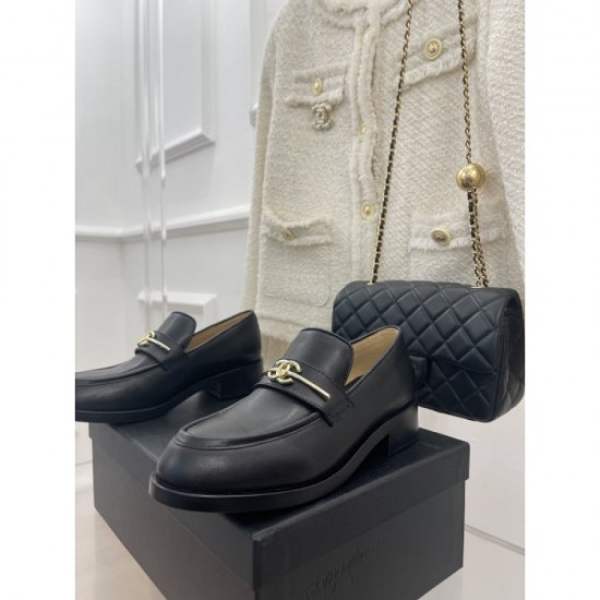 CHANEL Chanel casual shoes 2023AW celebrity favorite brand