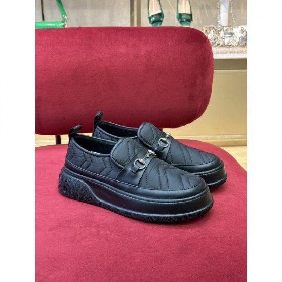 GUCCI Gucci Casual Shoes 2023AW Enliven the winter mood