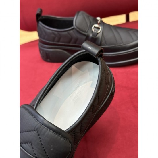 GUCCI Gucci Casual Shoes 2023AW Enliven the winter mood