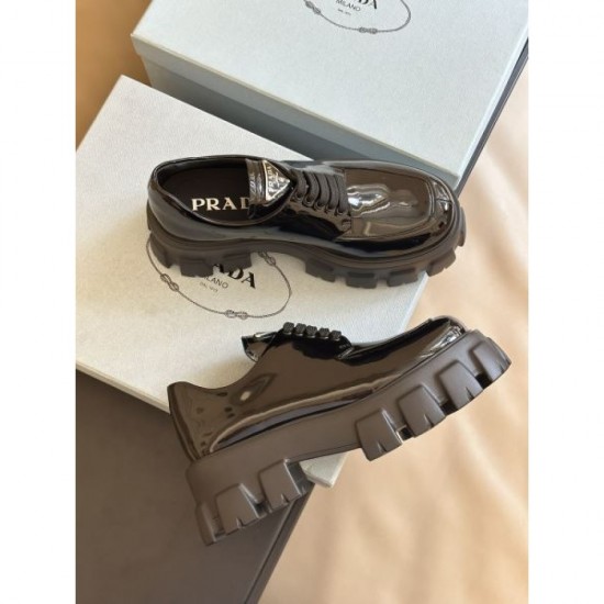 PRADA Prada 2023FW casual shoes that exude a mature impression