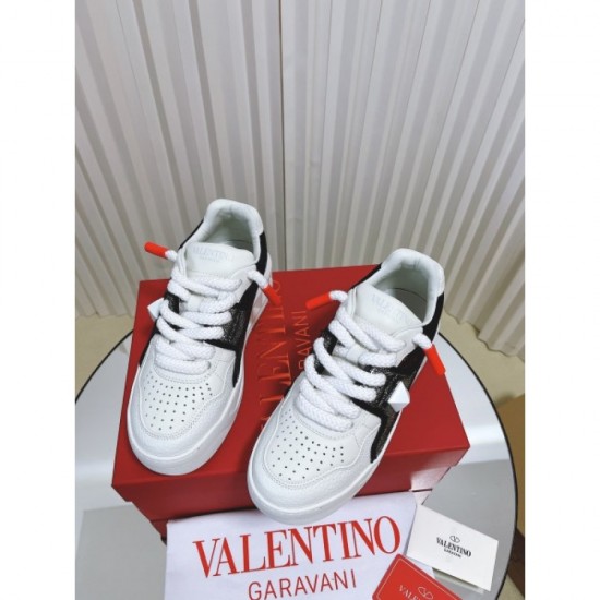 Popular casual shoes 2023SS VALENTINO Valentino this year