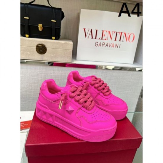 Popular overseas casual shoes 2023FW VALENTINO