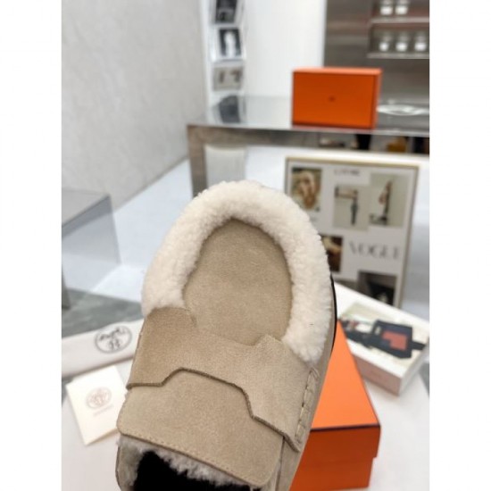 HERMES New 2023FW slippers from last season