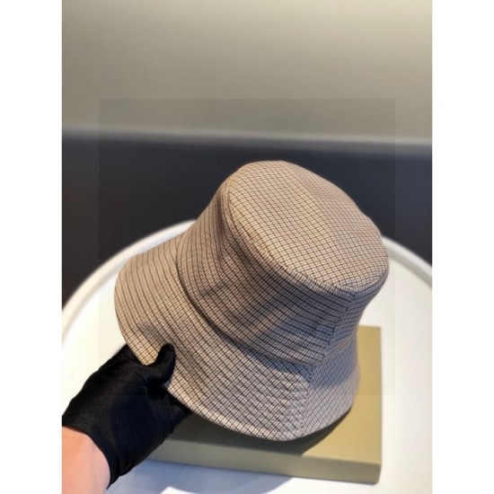 Item 2023SS hat with high BURBERRY Burberry expectations