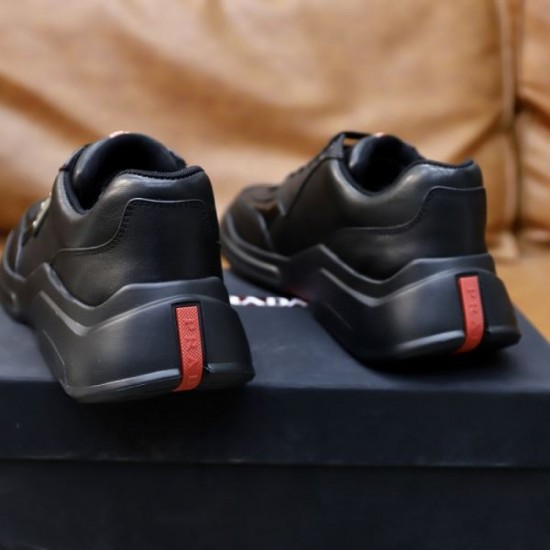 PRADA Prada 2023FW sneakers that are useful during the change of seasons