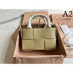 BOTTEGA VENETA Bottega Veneta Tote Bag 2023FW Limited Price