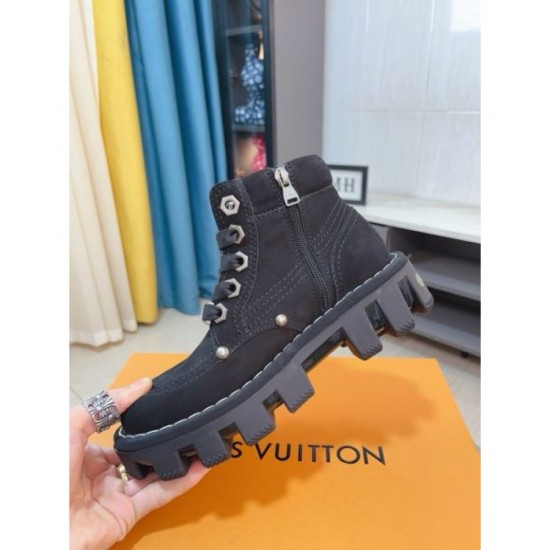 2024FW Men's Boots LOUIS VUITTON Great as a gift!