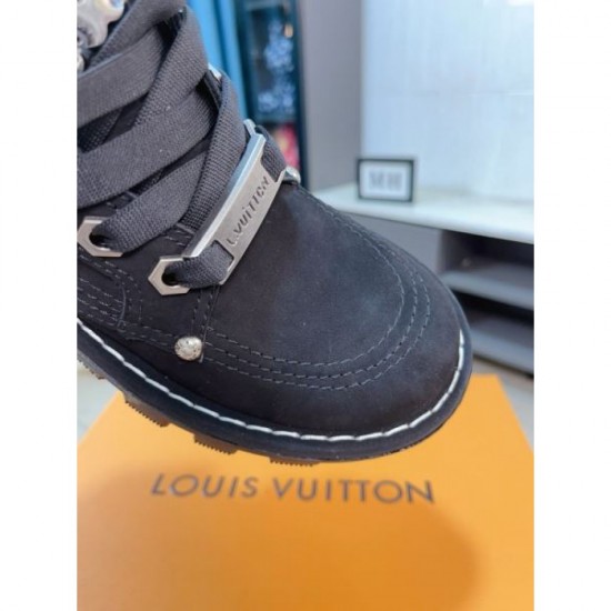 2024FW Men's Boots LOUIS VUITTON Great as a gift!