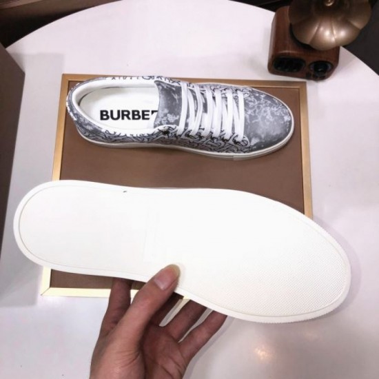 BURBERRY Celebrity Favorite Elegant 2024SS Men's Casual Shoes