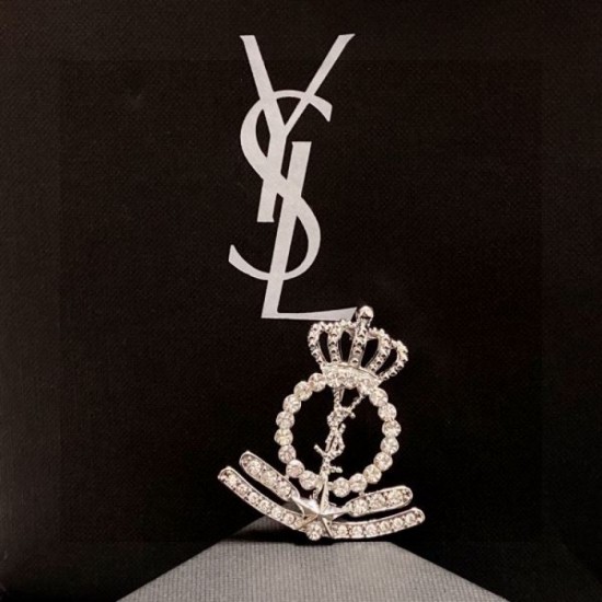 YSL Yves Saint Laurent 2024SS Brooch with an emphasis on looseness and comfort