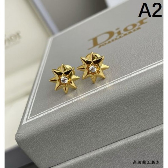 DIOR Dior 2024SS earrings that give an impression of adult sex appeal